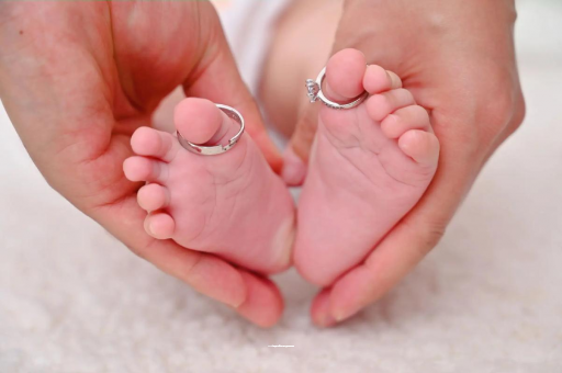 章丘孕妇多久肚子变大